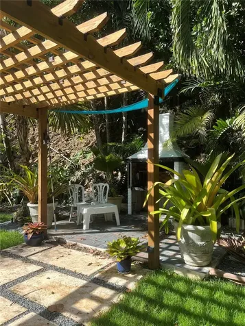 00 Albacora Vega Alta PR 00692