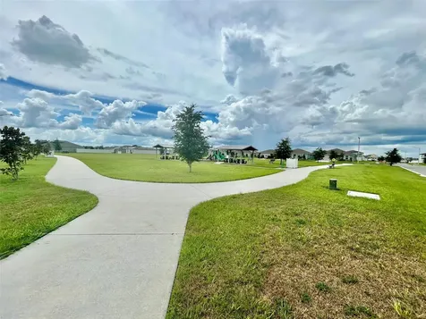 144 Towns Circle Haines City FL 33844