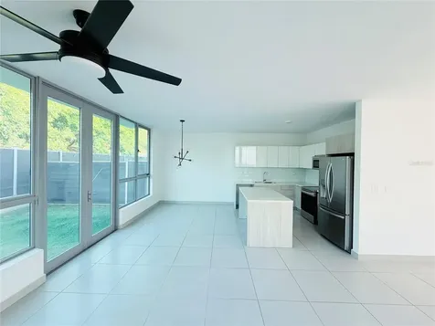 Urb Riviera Court 57 Bayamon PR 00959