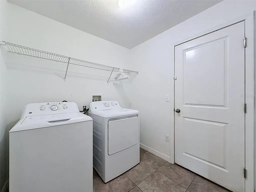 1801 Broad Winged Hawk Drive Ruskin FL 33570