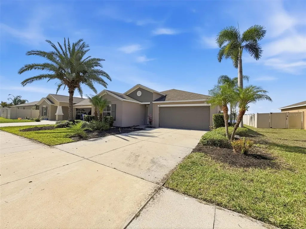1801 Broad Winged Hawk Drive Ruskin FL 33570