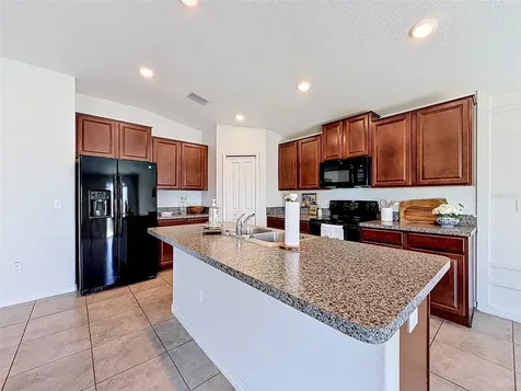 1801 Broad Winged Hawk Drive Ruskin FL 33570