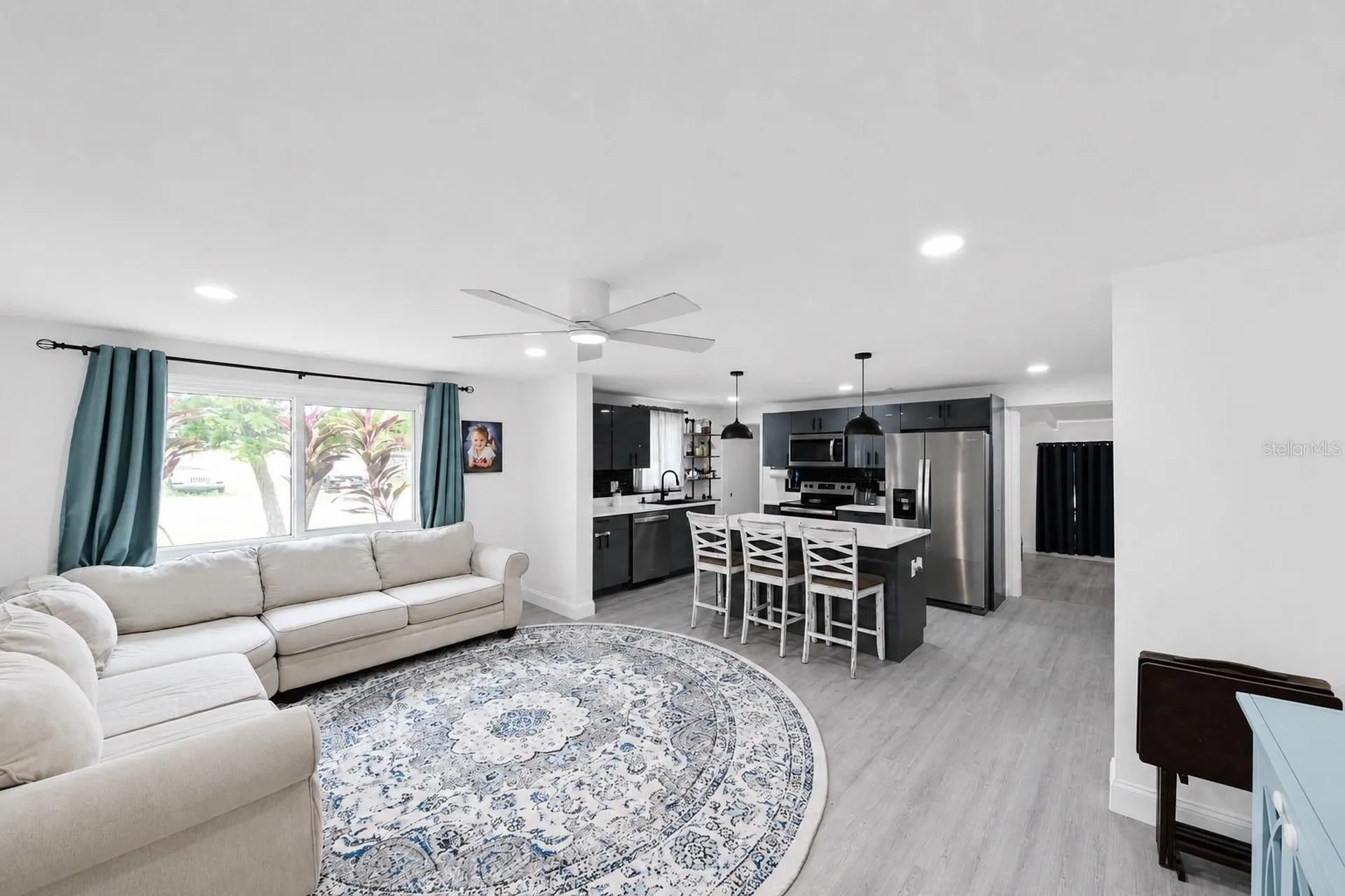 4114 W Olive Street Tampa FL 33616