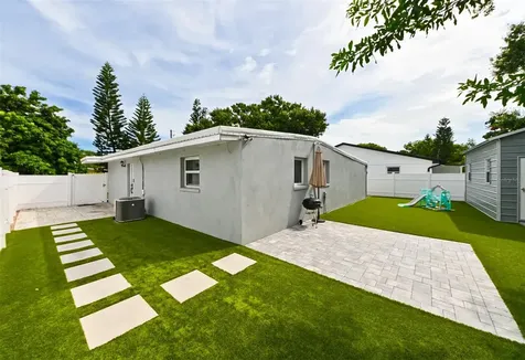 4114 W Olive Street Tampa FL 33616