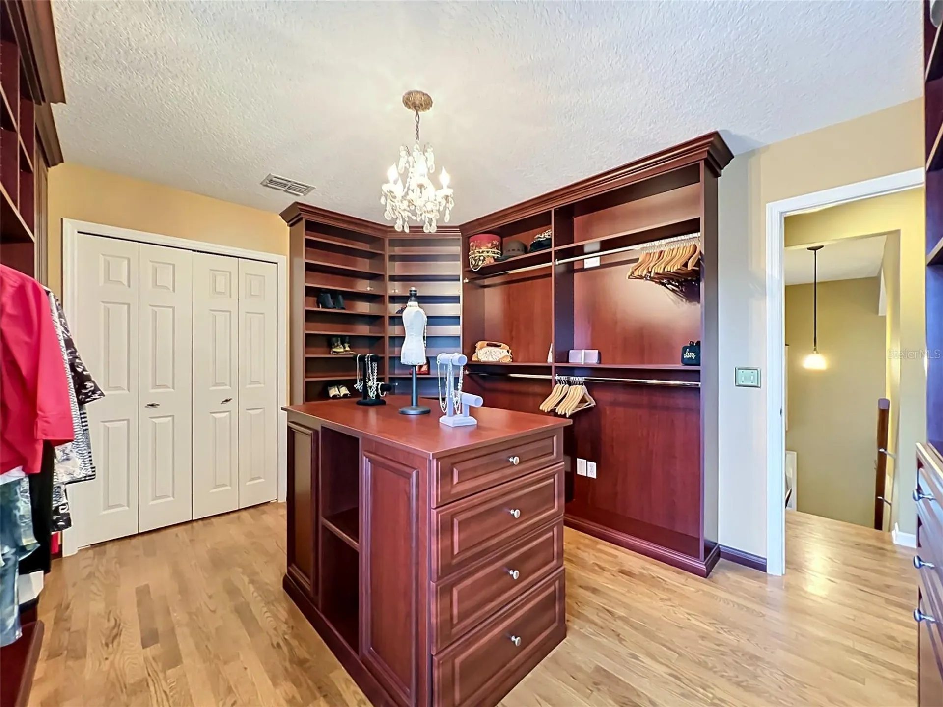 2433 Stoneview Road Orlando FL 32806