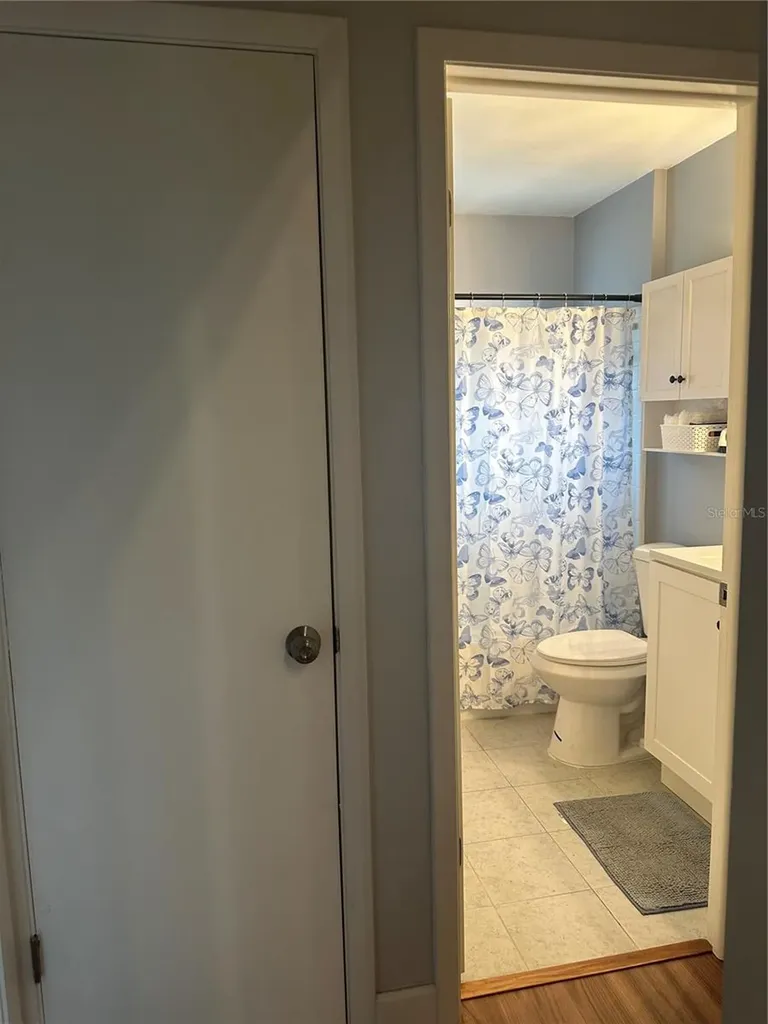 435 Meadowood Boulevard Fern Park FL 32730