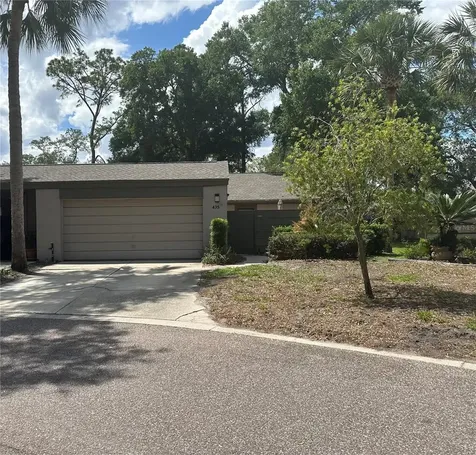 435 Meadowood Boulevard Fern Park FL 32730