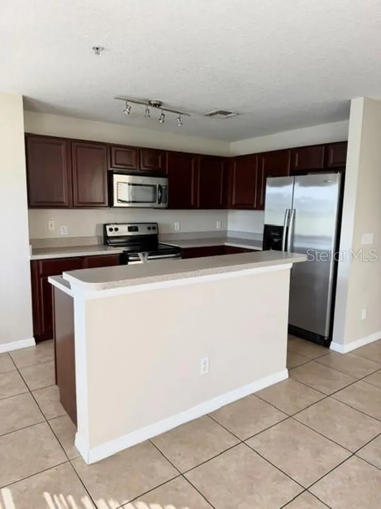 322 Artisan Street Orlando FL 32824