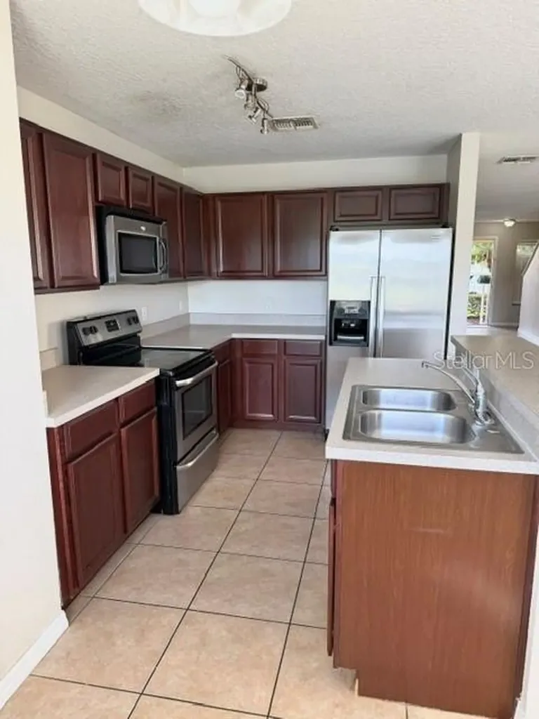322 Artisan Street Orlando FL 32824
