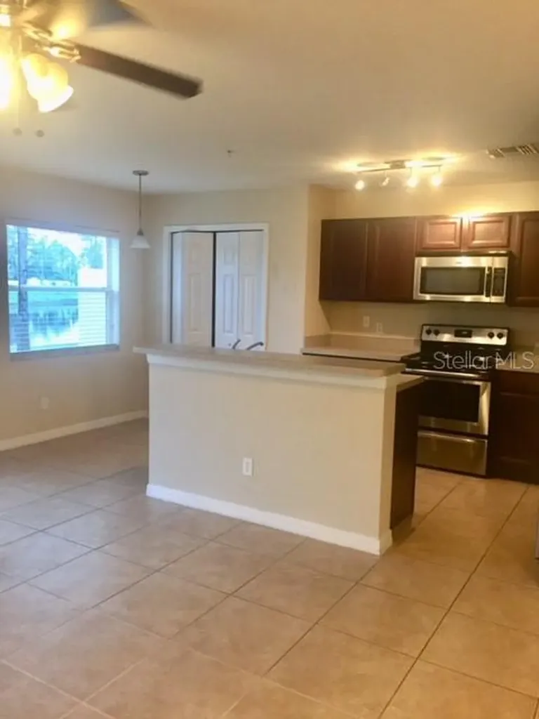 322 Artisan Street Orlando FL 32824