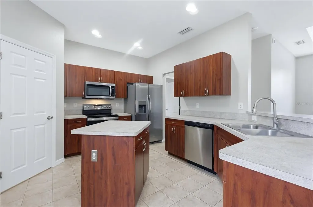 3089 Tishman Avenue North Port FL 34286
