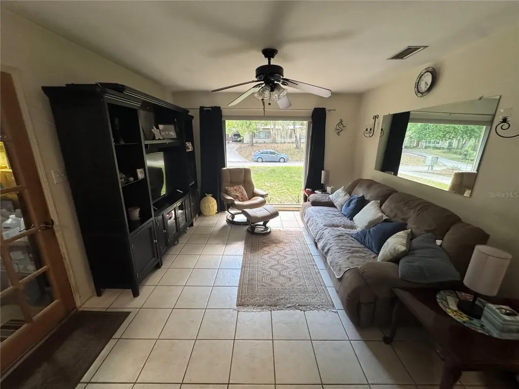 517 NW 36th Terrace Gainesville FL 32607