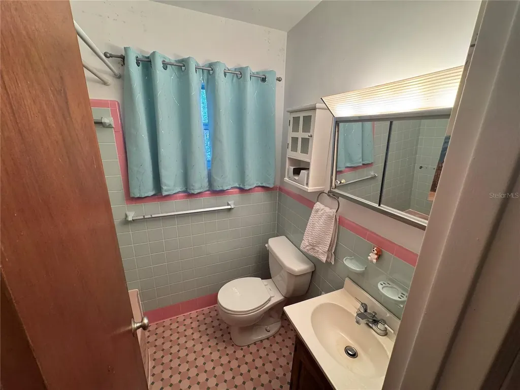 517 NW 36th Terrace Gainesville FL 32607