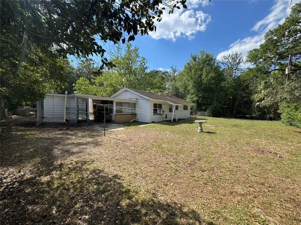 517 NW 36th Terrace Gainesville FL 32607