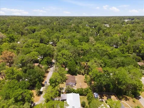 517 NW 36th Terrace Gainesville FL 32607