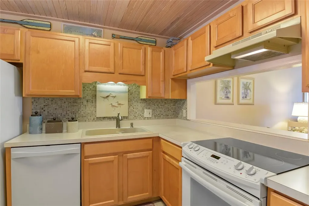 4153 S Atlantic Avenue New Smyrna Beach FL 32169