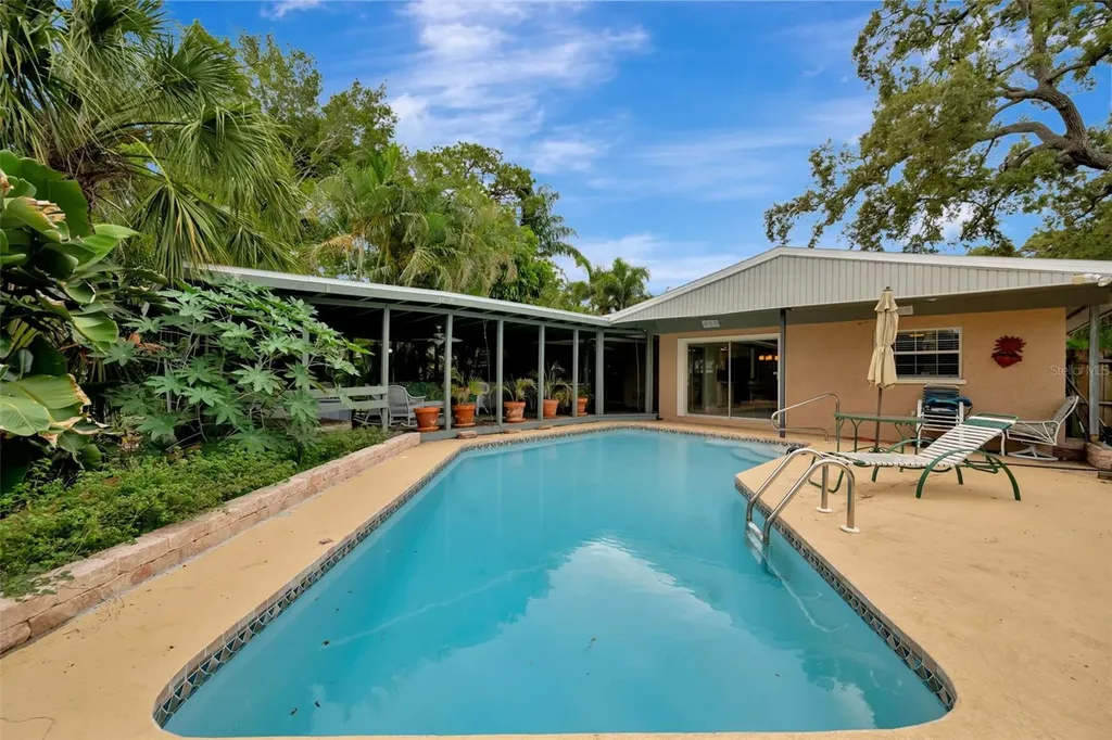 7312 5th Avenue NW Bradenton FL 34209