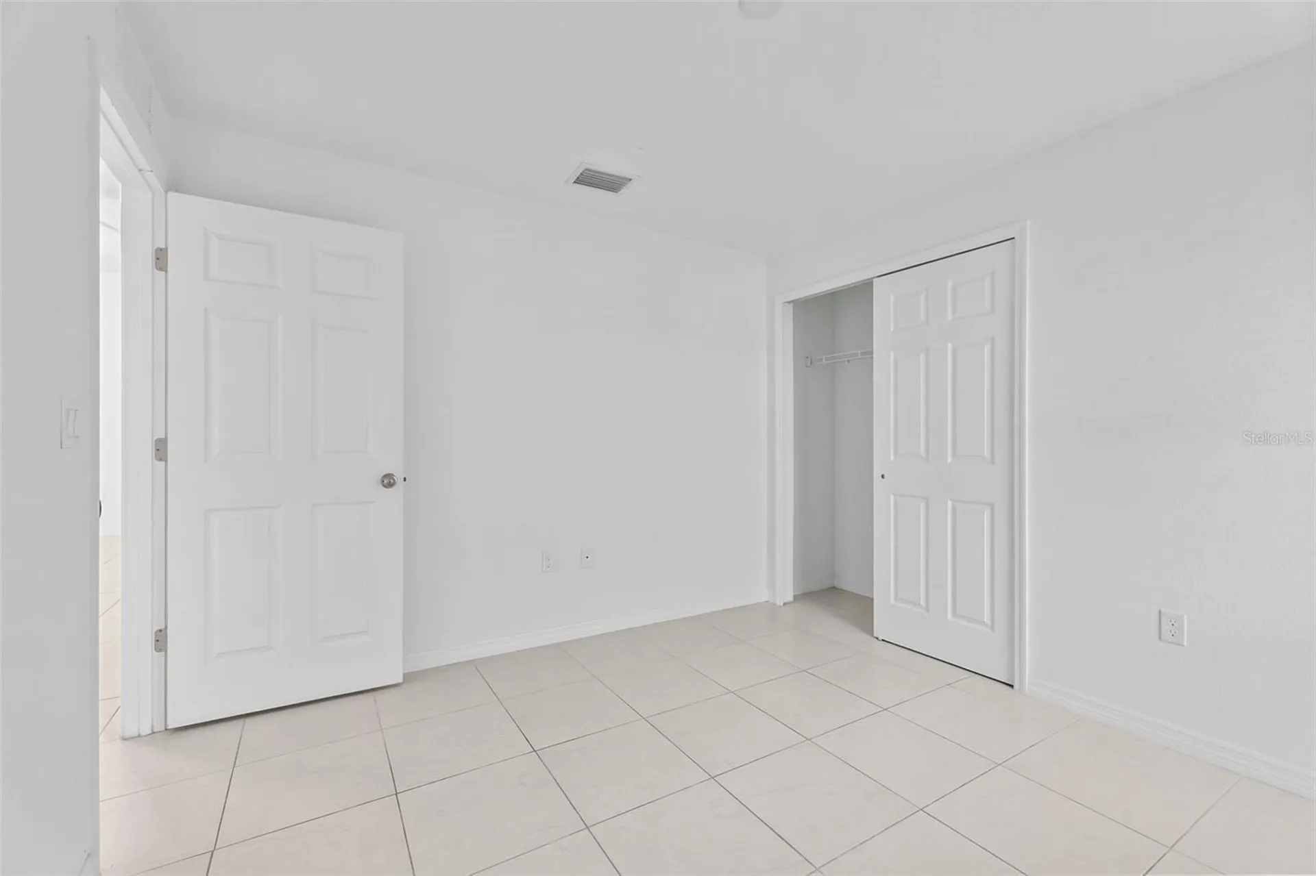 10 Pontiac Lane Palm Coast FL 32164