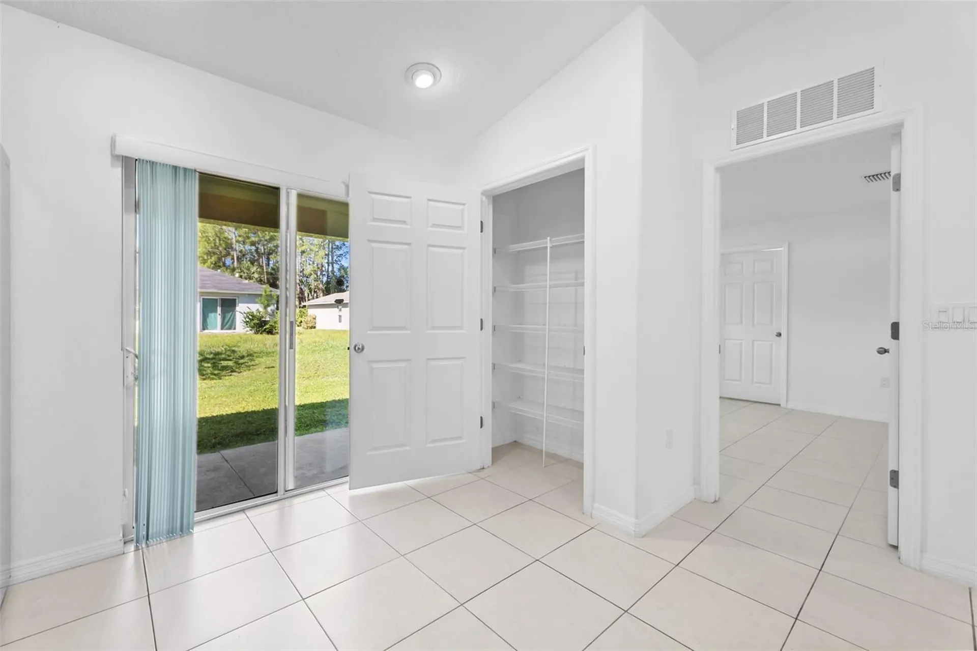 10 Pontiac Lane Palm Coast FL 32164