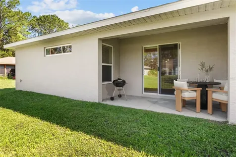 10 Pontiac Lane Palm Coast FL 32164