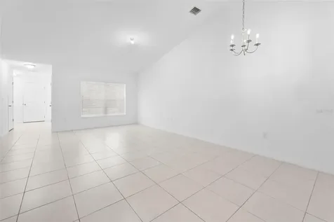 10 Pontiac Lane Palm Coast FL 32164