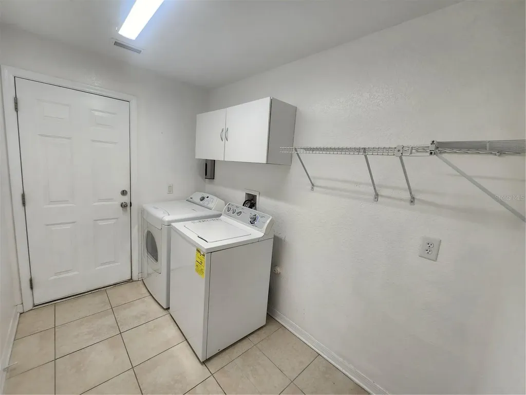 1790 Nobregas Avenue North Port FL 34288