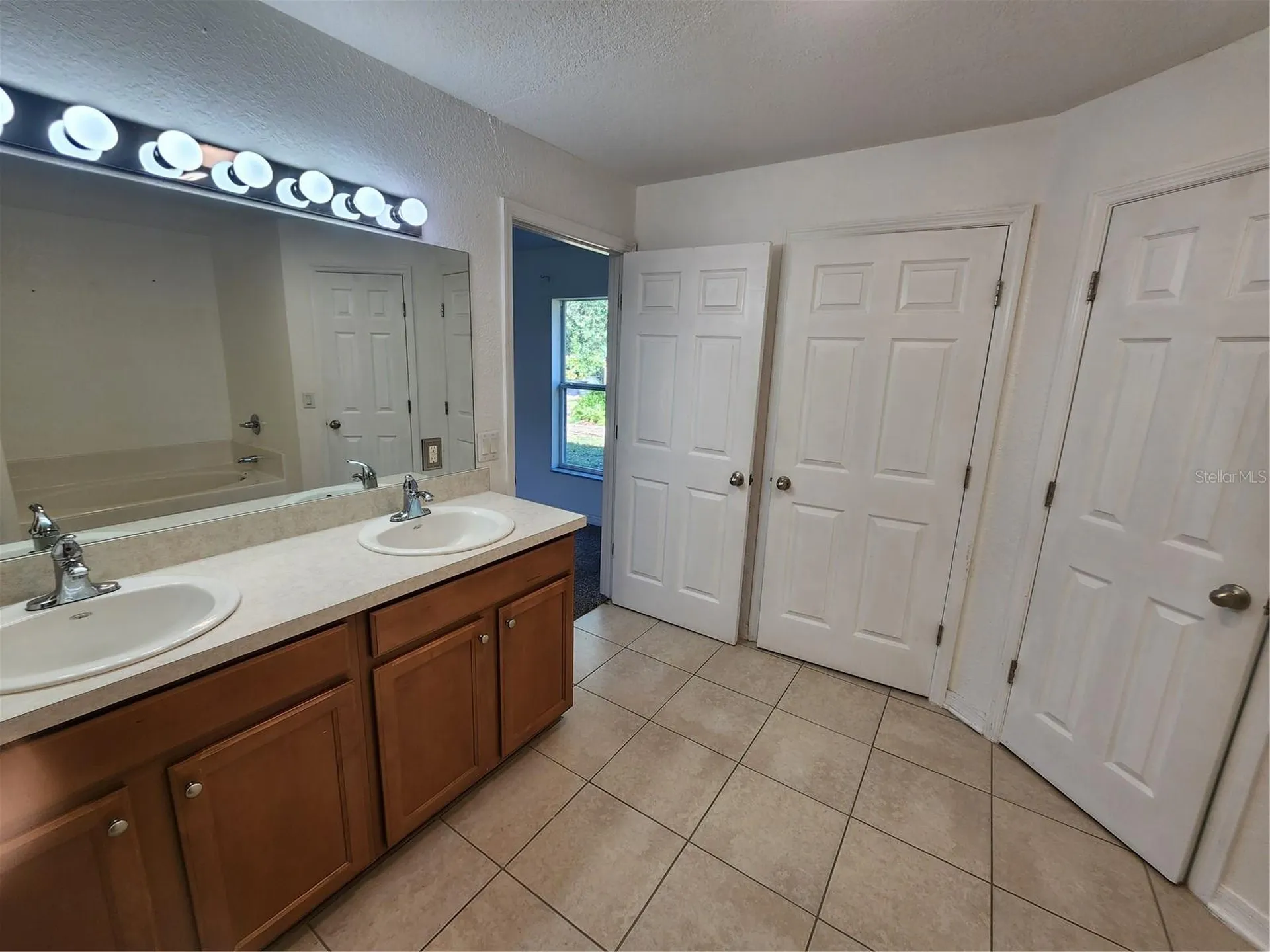 1790 Nobregas Avenue North Port FL 34288