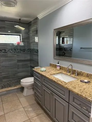 4931 Fallcrest Circle Sarasota FL 34233