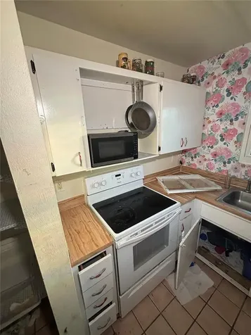 2923 SW 11th Court Cape Coral FL 33914