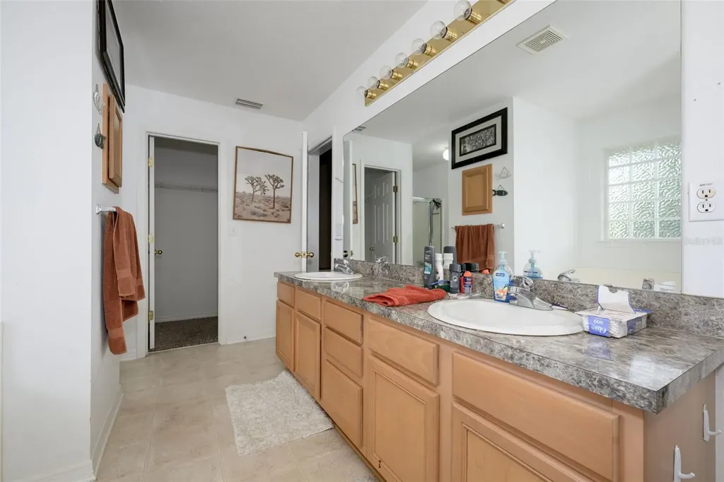 11 Riddle Drive Palm Coast FL 32164
