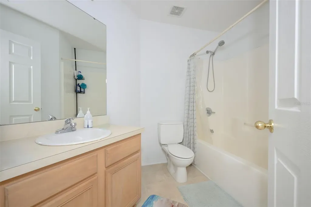 11 Riddle Drive Palm Coast FL 32164