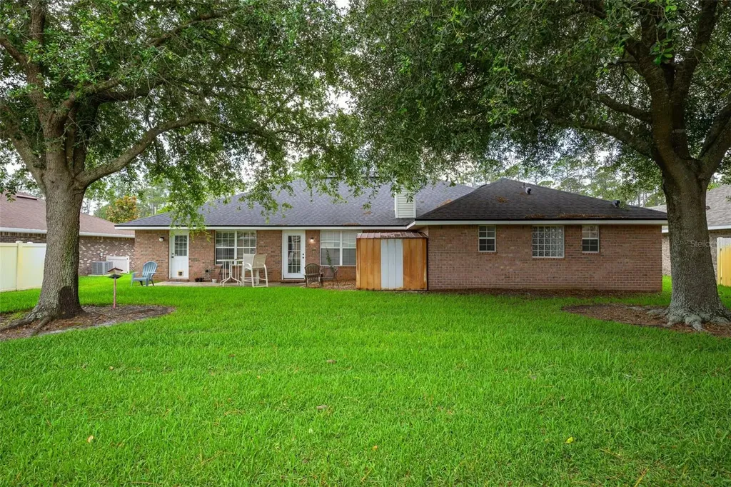 11 Riddle Drive Palm Coast FL 32164