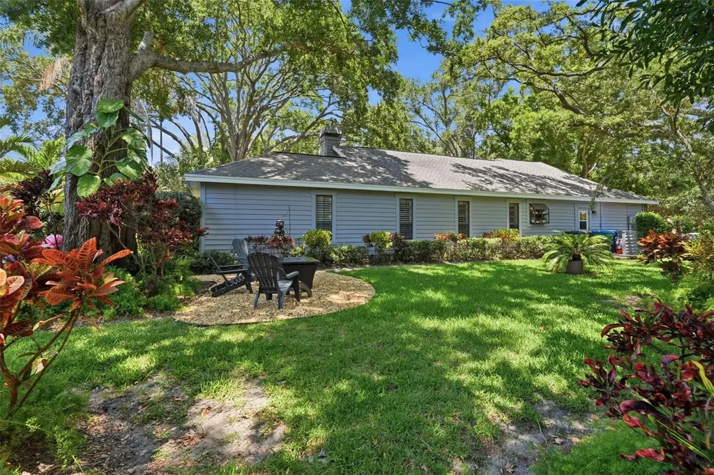 11760 Ashley Court Seminole FL 33772
