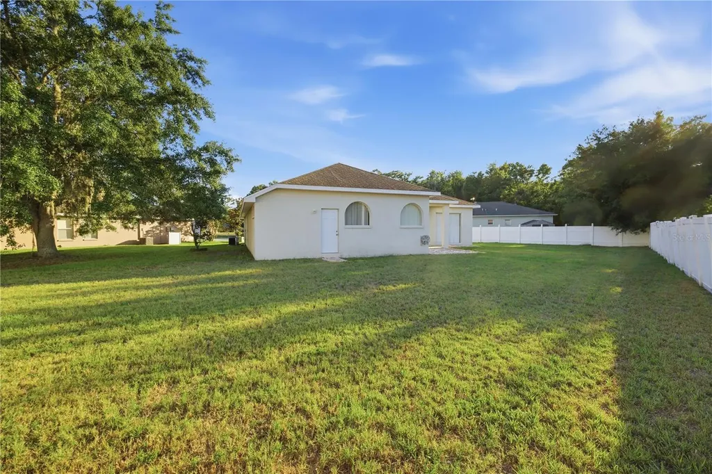 7006 Orvicti Court Wesley Chapel FL 33544