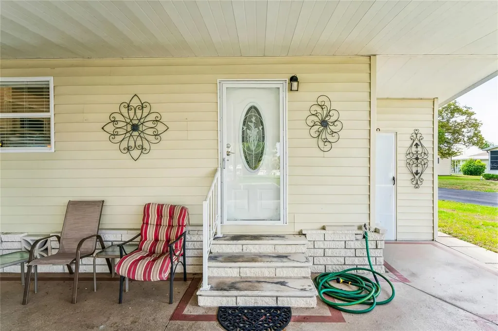7136 Valor Street Zephyrhills FL 33541
