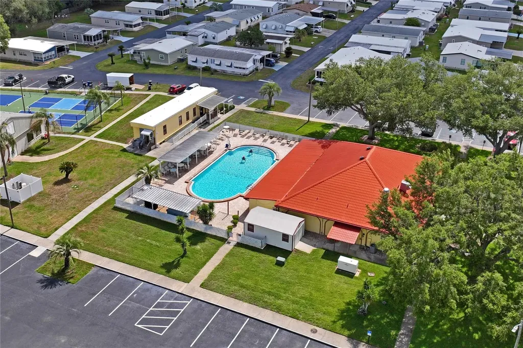 7136 Valor Street Zephyrhills FL 33541