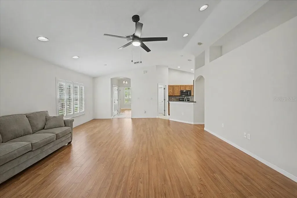 366 Barrington Court Spring Hill FL 34609