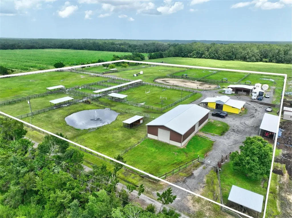 596 E County Road 90 Bunnell FL 32110