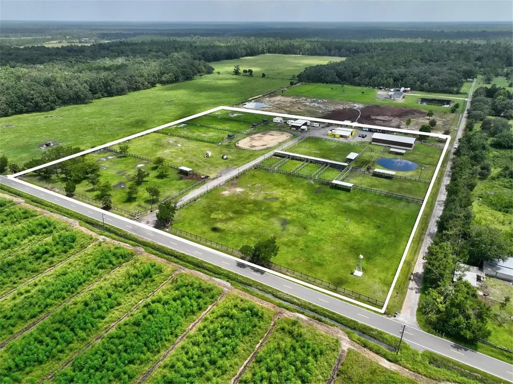 596 E County Road 90 Bunnell FL 32110