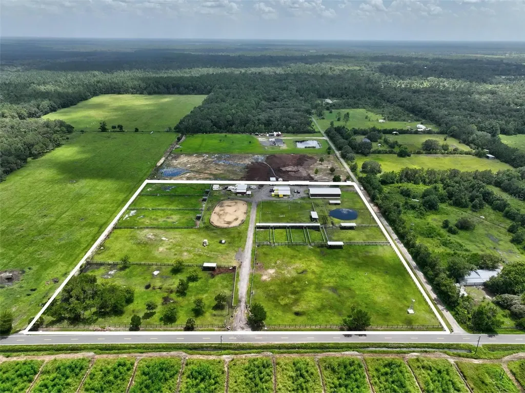 596 E County Road 90 Bunnell FL 32110