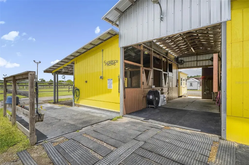 596 E County Road 90 Bunnell FL 32110