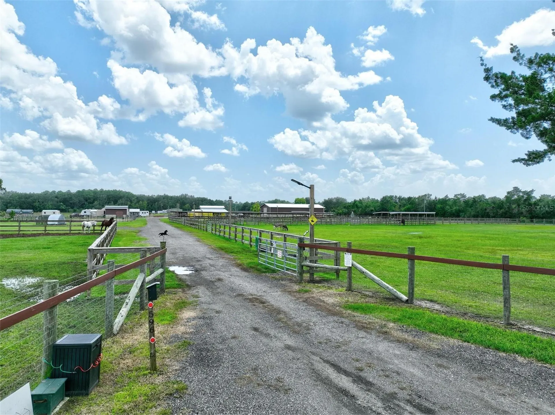 596 E County Road 90 Bunnell FL 32110