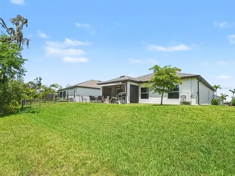 5536 Patano Loop Palmetto FL 34221