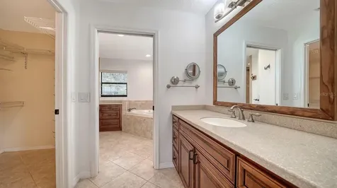 2291 Pine View Circle Sarasota FL 34231