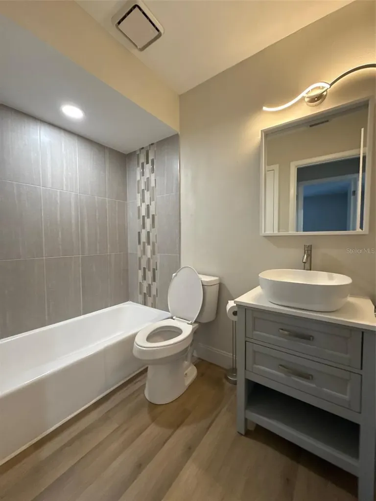3505 Tarpon Woods Boulevard Palm Harbor FL 34685