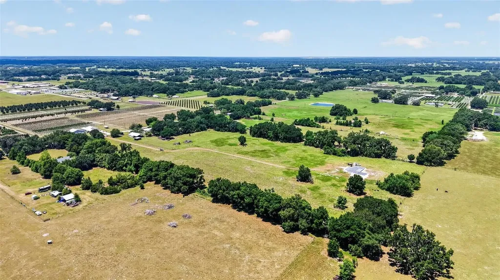 7755 Cr 714 Center Hill FL 33514