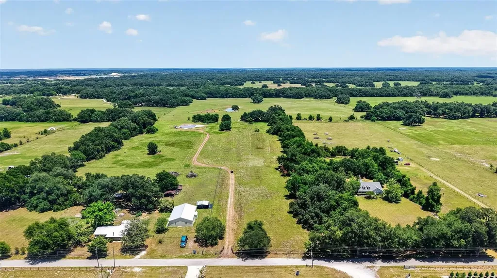 7755 Cr 714 Center Hill FL 33514