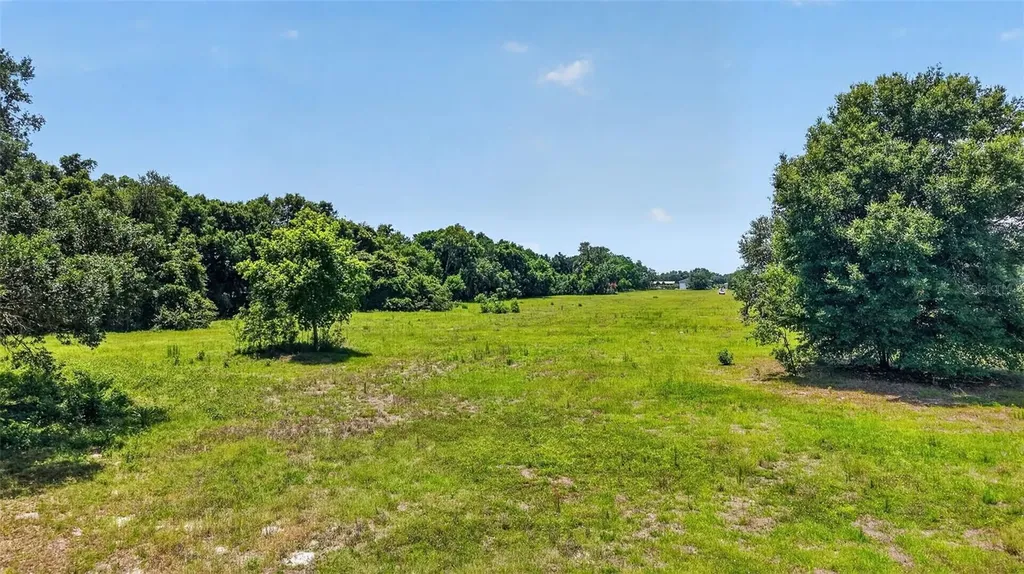 7755 Cr 714 Center Hill FL 33514