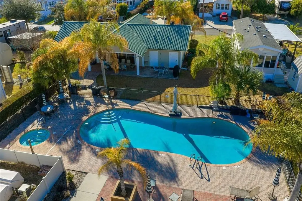 3273 NE 102nd Avenue Road Silver Springs FL 34488