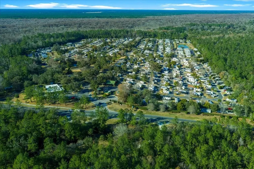 3273 NE 102nd Avenue Road Silver Springs FL 34488